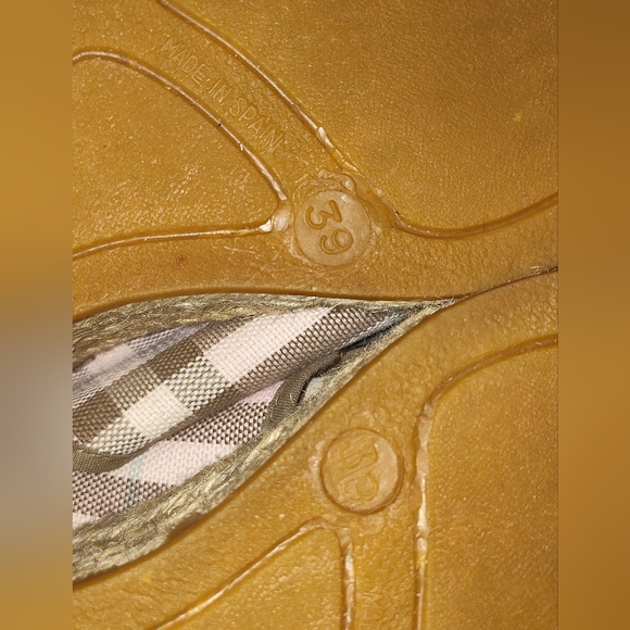 Burberry Pink Plaid Check Espadrille Wedge Thongs Flip Flops Sandals Size 39 - Picture 6 of 7